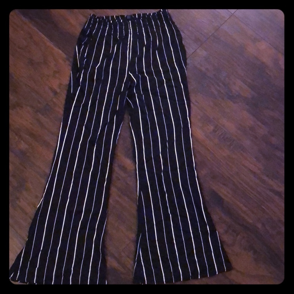 Flair strip pants